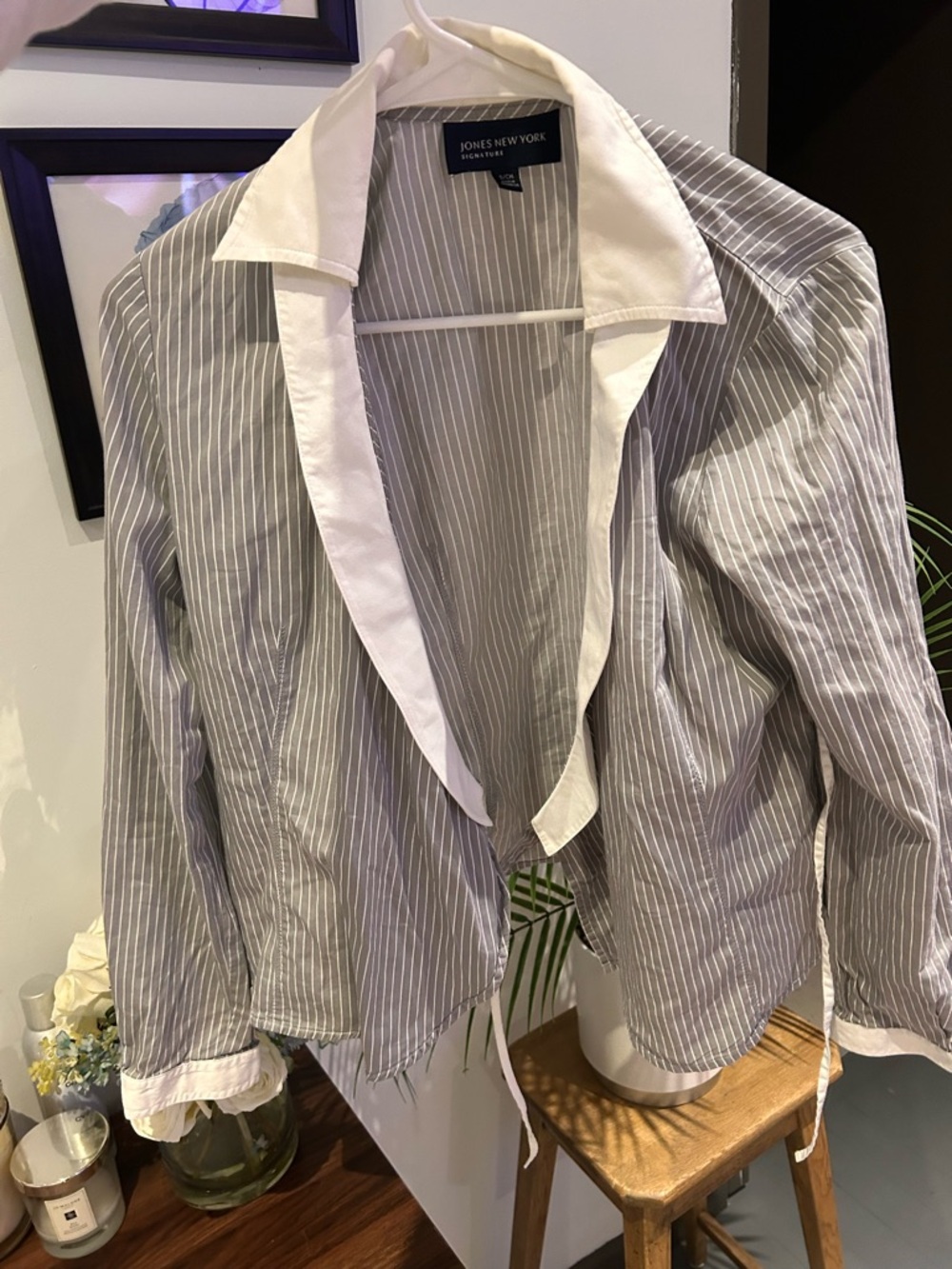 Jones New York Signature Striped blouse with White Trim